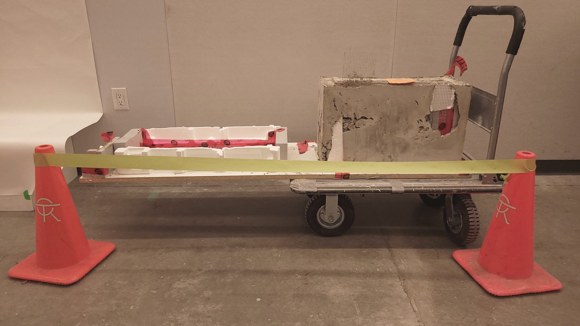 room for tower, tarpaulin, image 13